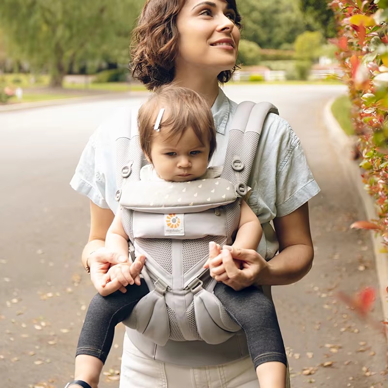 Ergobaby All-Round Carrier Bre - Rooting Gel Clone recensione e prezzo